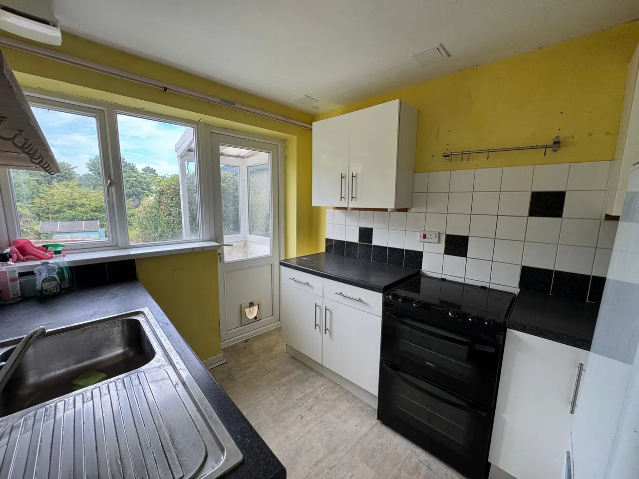 Newton Road, Newton, Swansea, West Glamorgan, SA3 4ST, photo 14