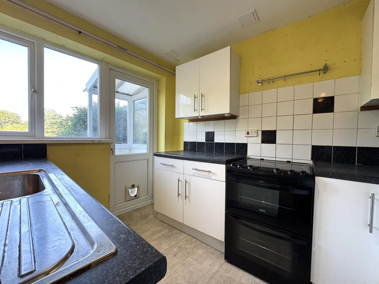Newton Road, Newton, Swansea, West Glamorgan, SA3 4ST, photo 7