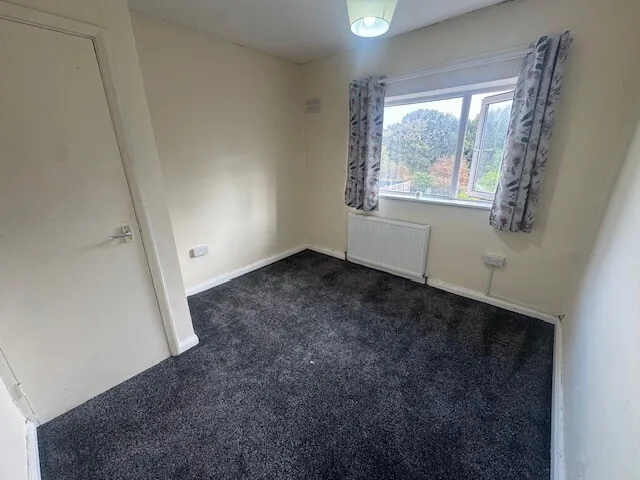 Longmead Drive, Nottingham, photo 7