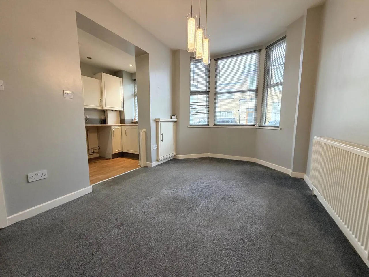 Alexandra Road, Blackpool, FY1 6HW, photo 3
