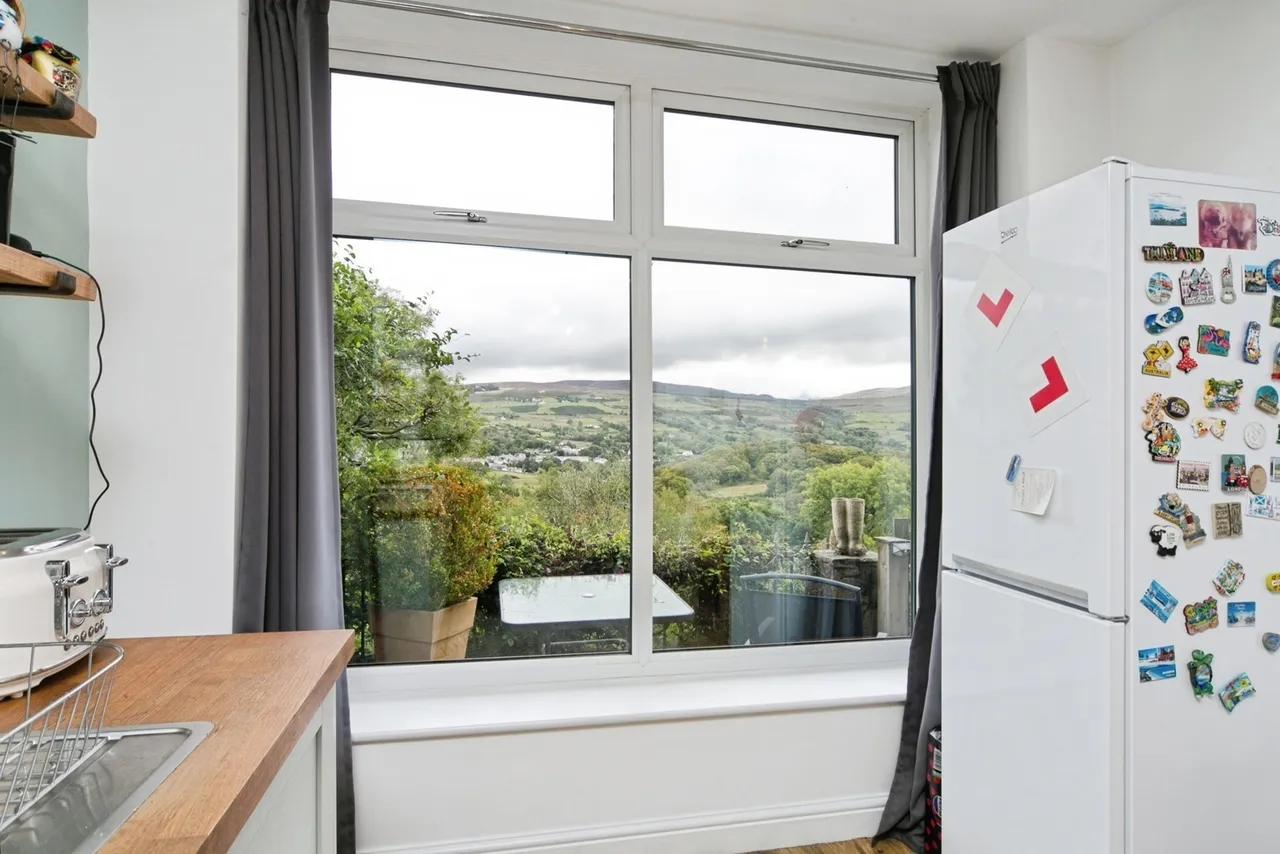 Waunfawr, Caernarfon, LL54, photo 5