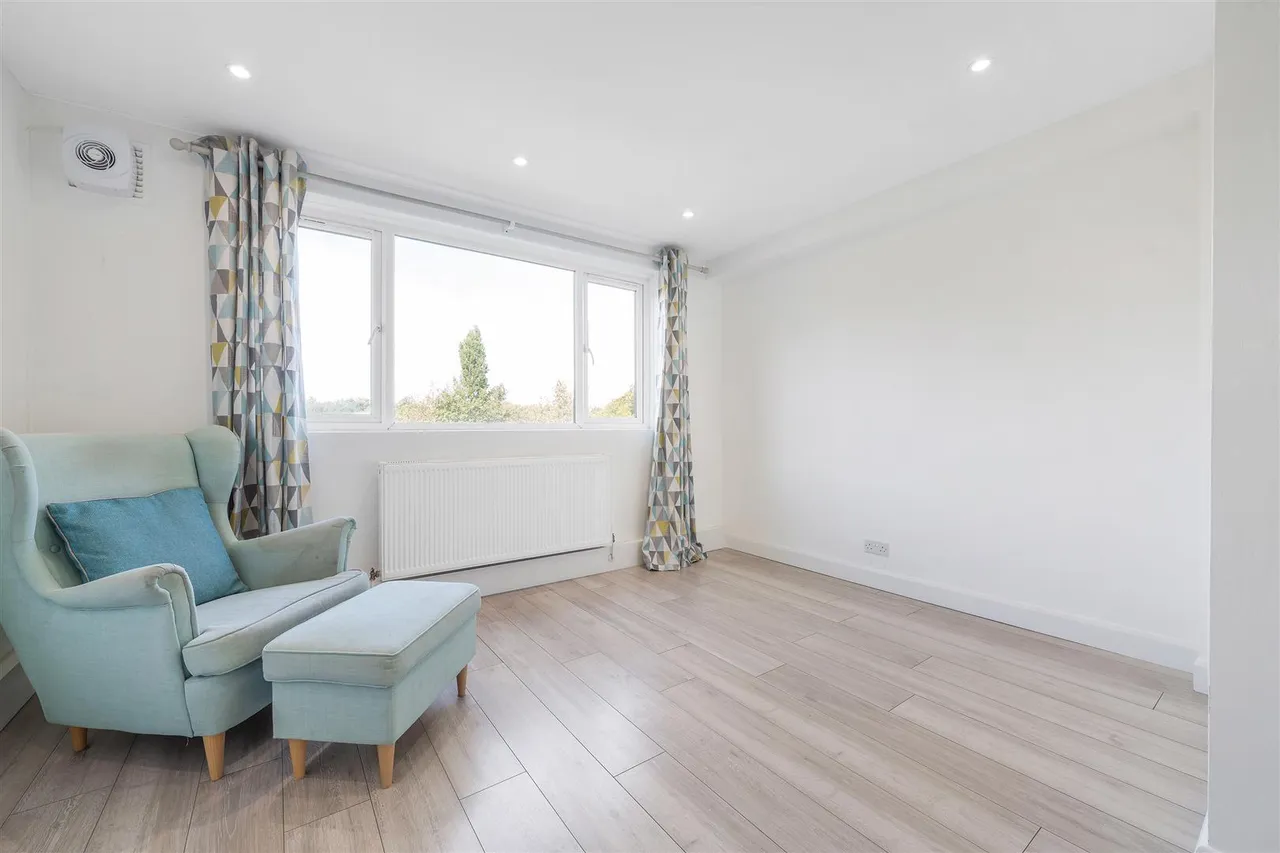 Knollys Road, Streatham, photo 4