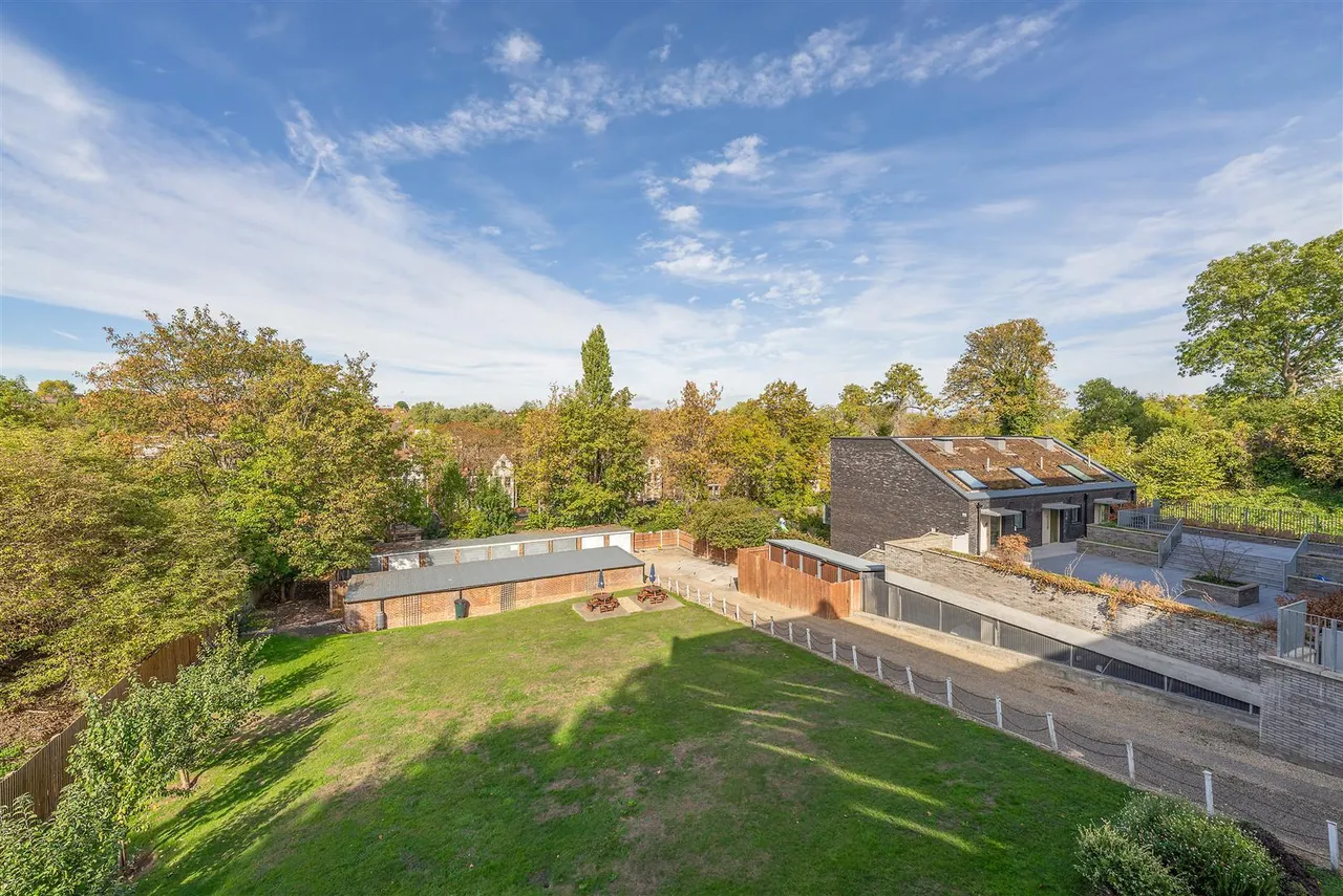 Knollys Road, Streatham, photo 3