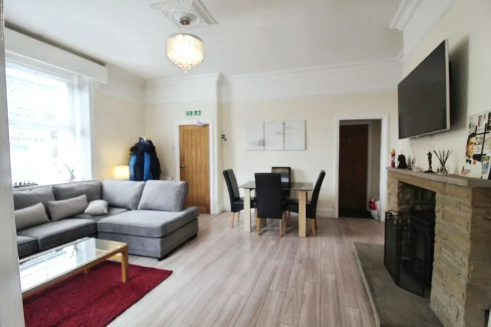 Lord Street, Colne, BB8, photo 2