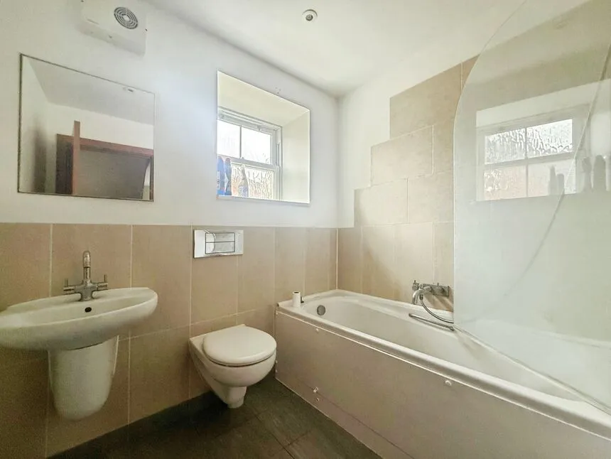 Barton Mill Road, Canterbury, Kent, CT1, photo 7