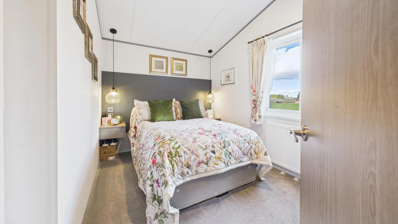 The Putting Green, English Drove, PE6, photo 10