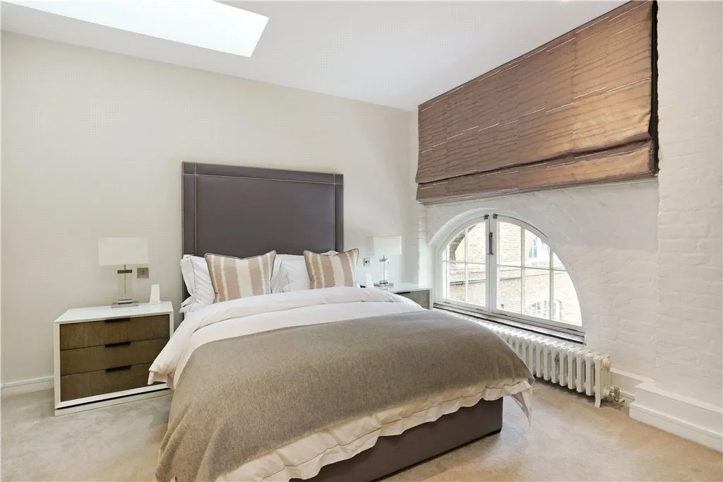 4 bedroom for sale in Ivory House, London, E1W, photo 7