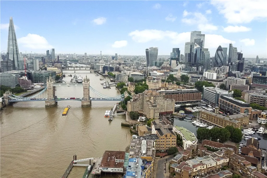 4 bedroom for sale in Ivory House, London, E1W, photo 11