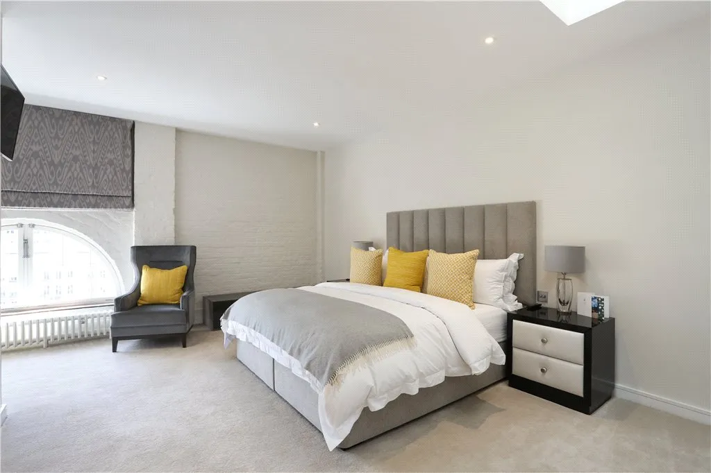 4 bedroom for sale in Ivory House, London, E1W, photo 22