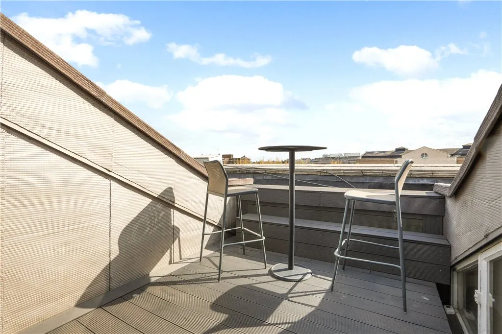 4 bedroom for sale in Ivory House, London, E1W, photo 13