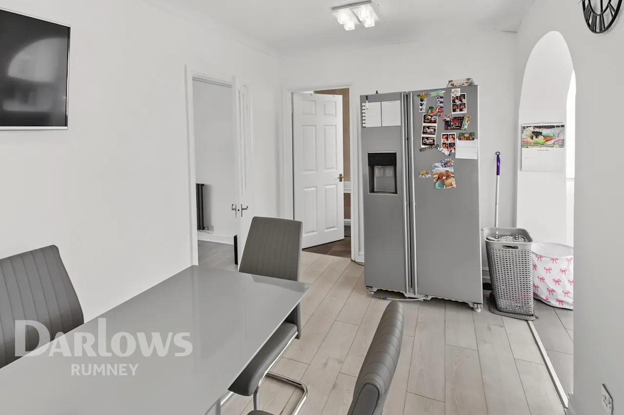 Bridgwater Road, Cardiff, photo 9