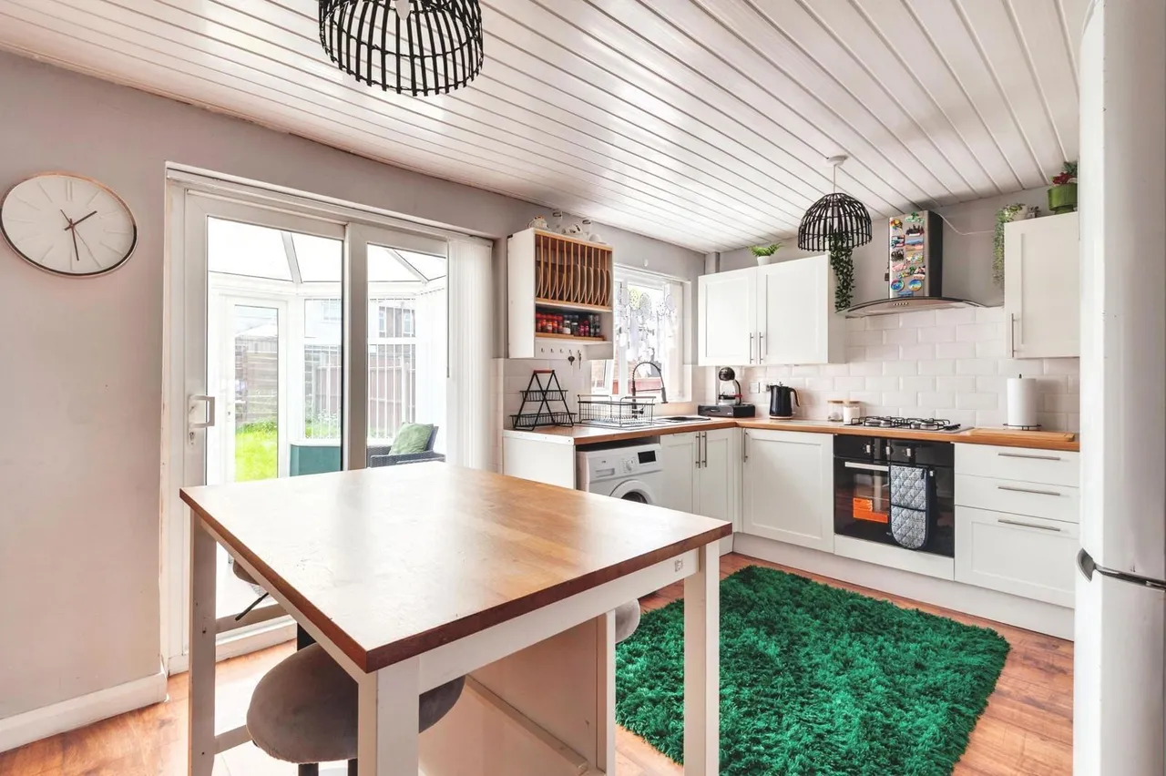 Canford Close, Great Sankey, Warrington, Cheshire, WA5, photo 6