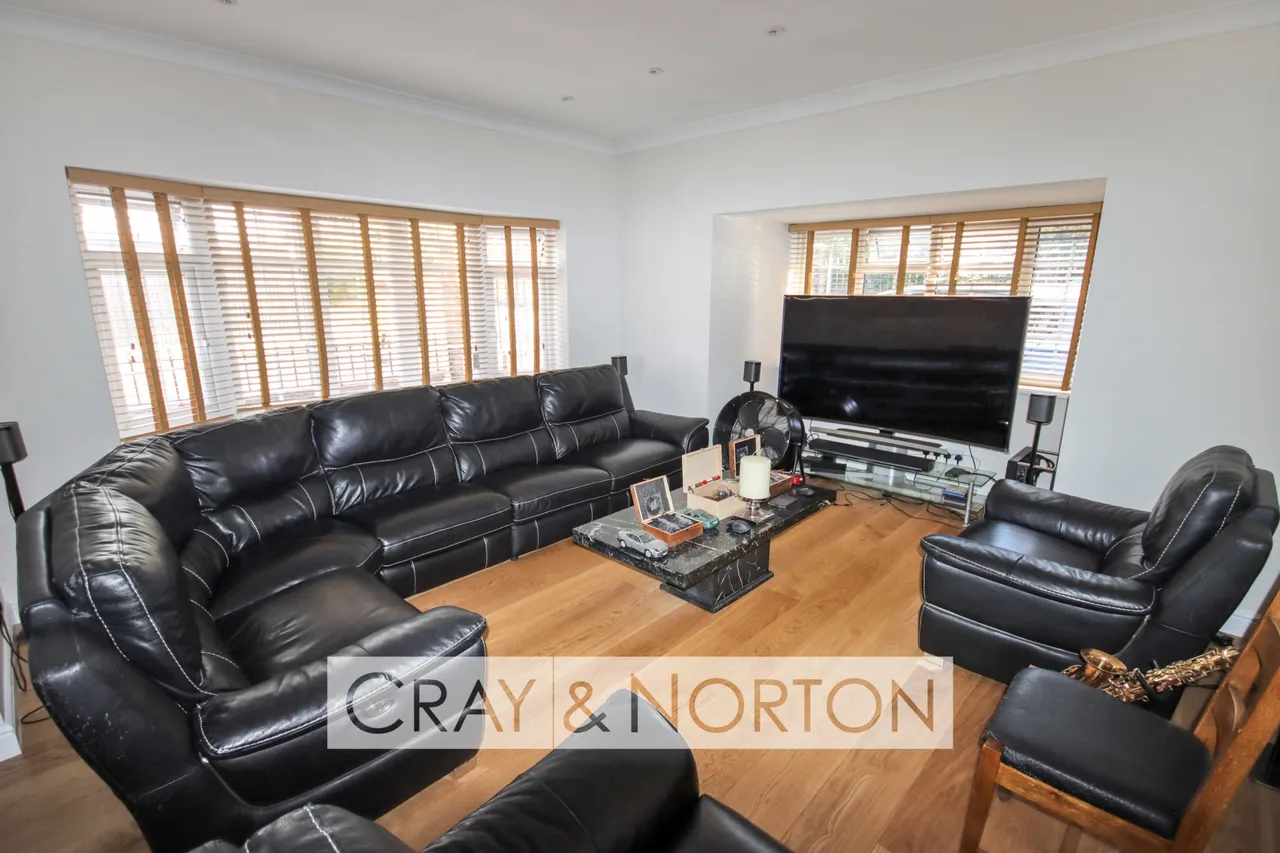 Addiscombe Road, East Croydon, CR0, photo 2