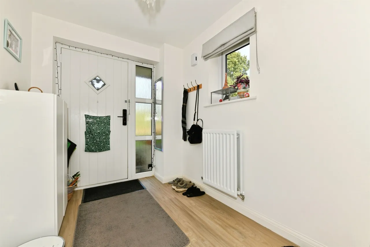 Biddle Combe Close, Wells, BA5, photo 8