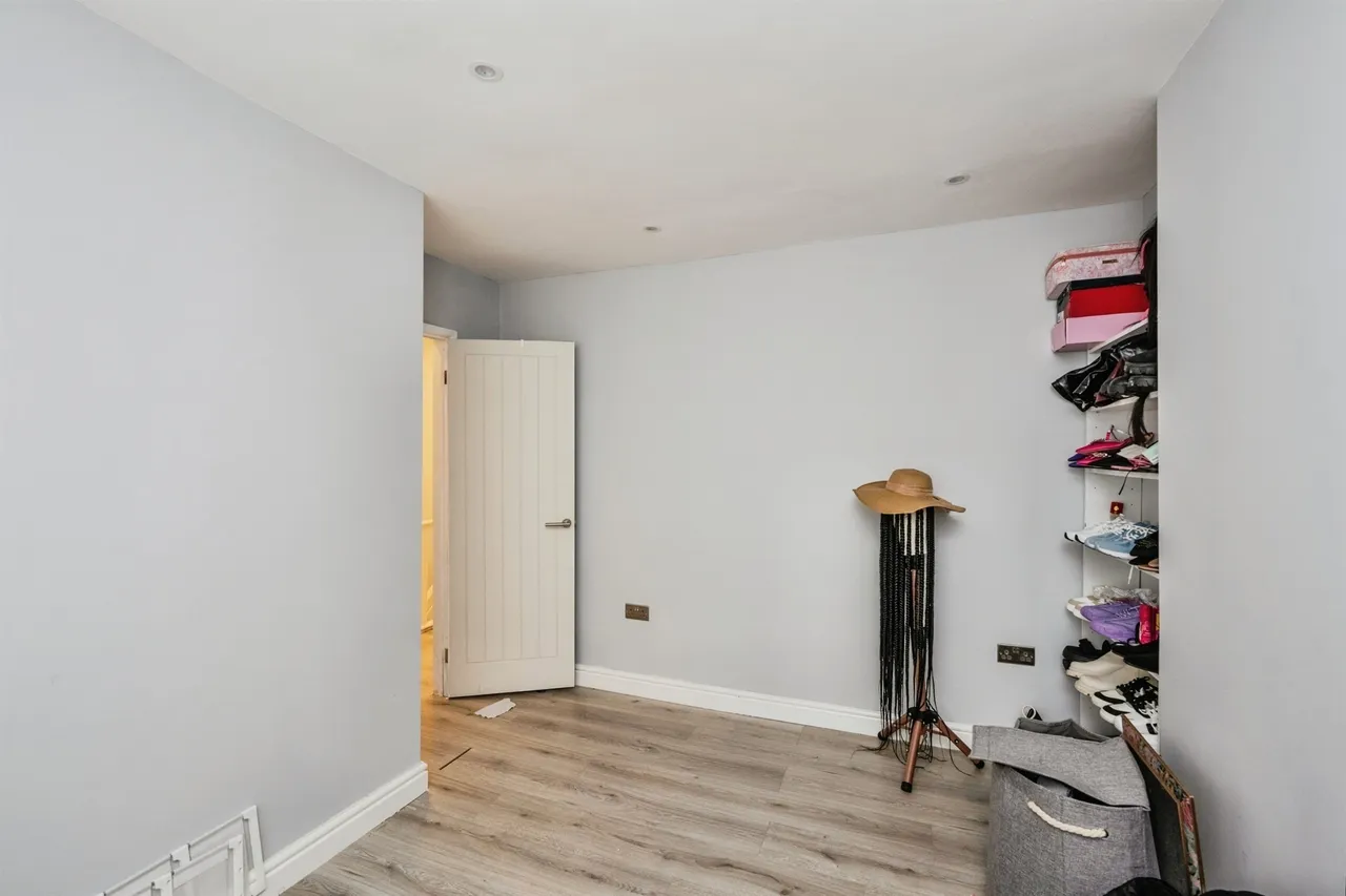 Tymawr Street, Swansea, SA1, photo 10