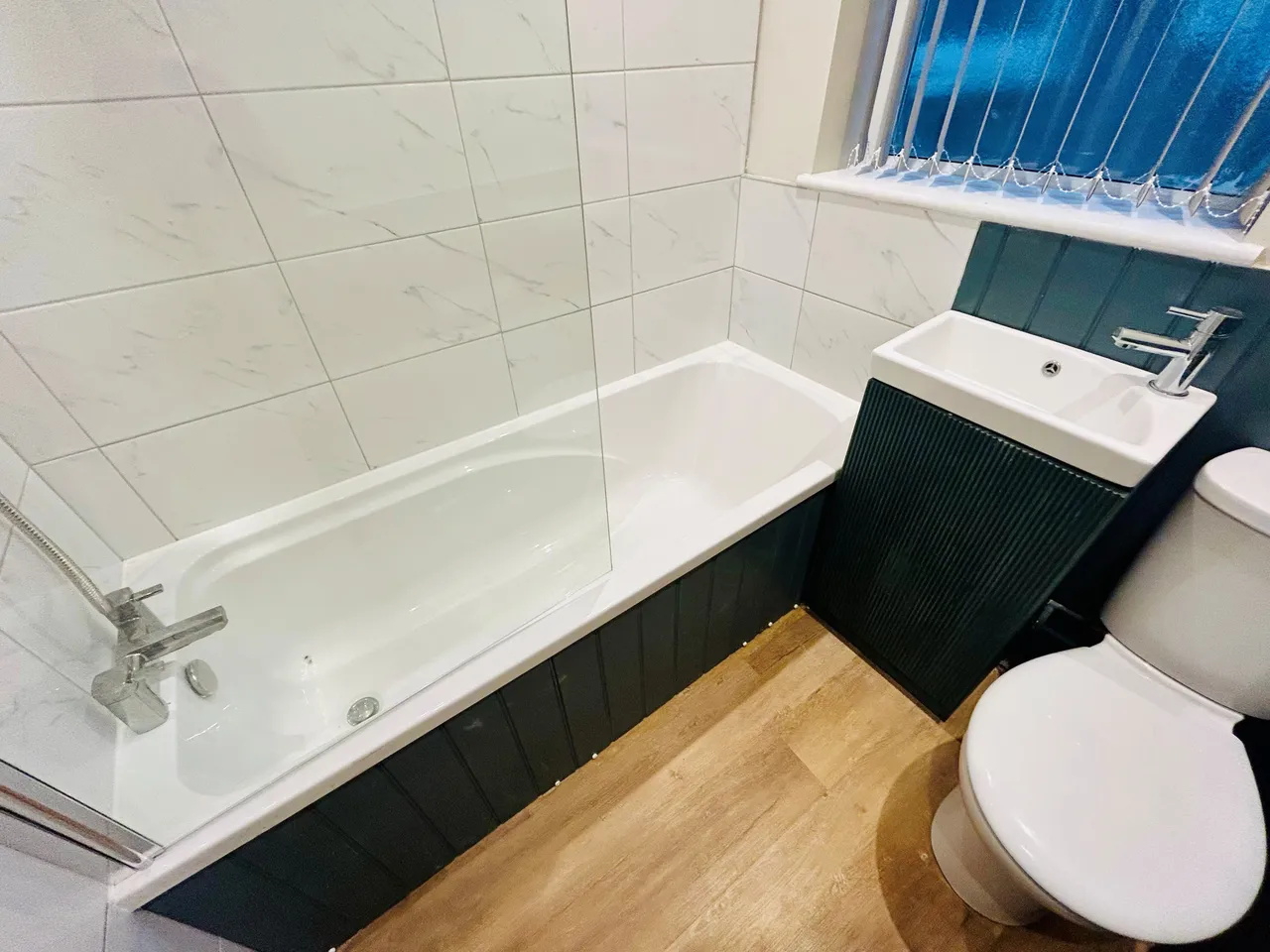 Haddon Avenue, L9, photo 6