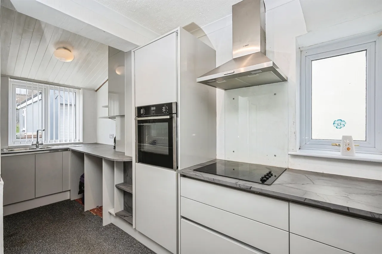 Bedford Road, Plymouth, PL9, photo 3