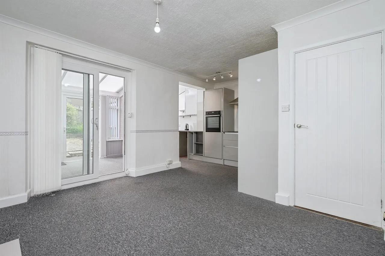 Bedford Road, Plymouth, PL9, photo 2