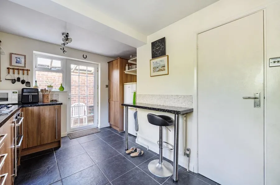 Antrim Road, Woodley, RG5, photo 12