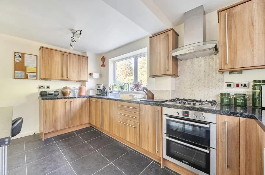Antrim Road, Woodley, RG5, photo 11