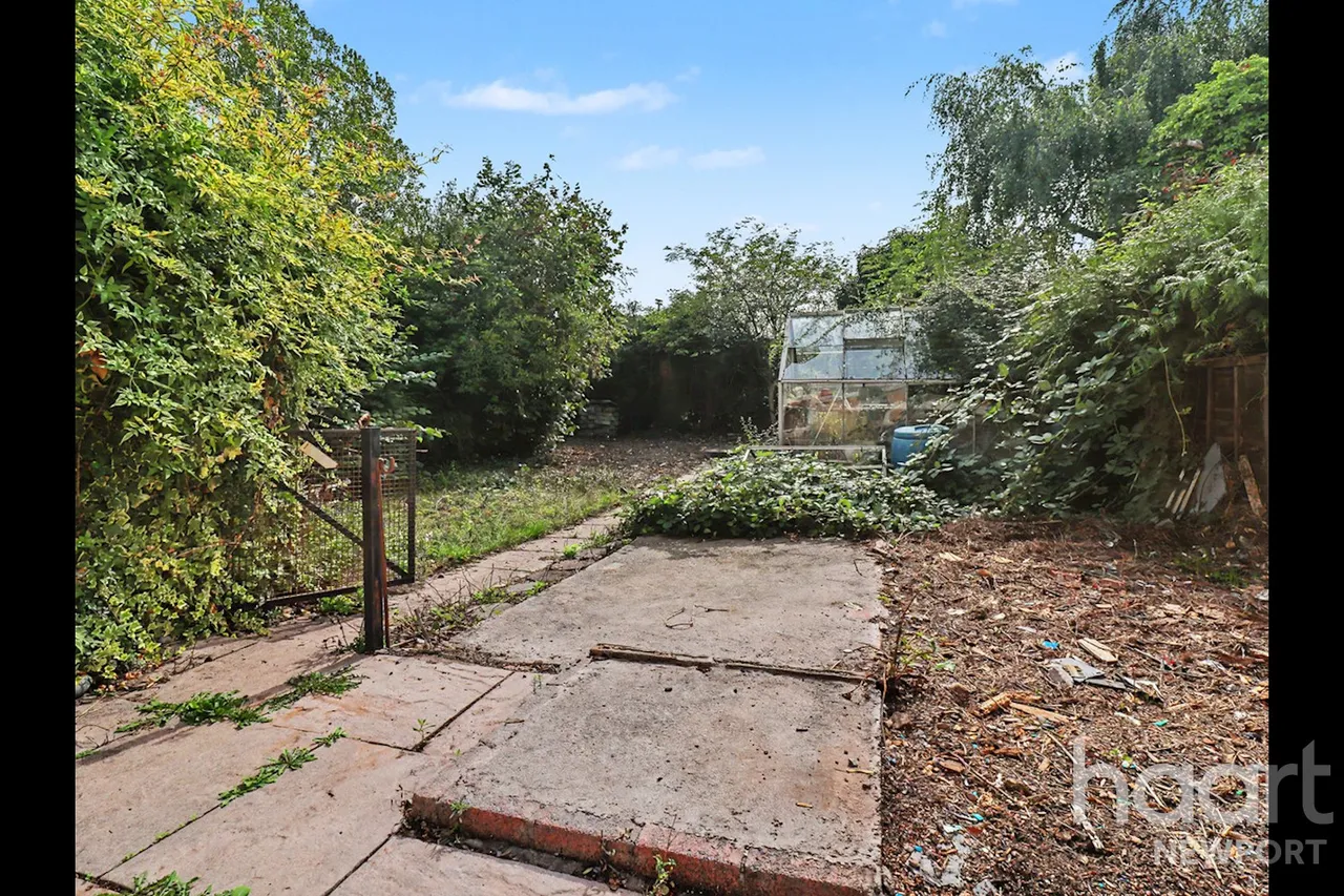 Rolls Avenue, Monmouth, NP25, photo 14