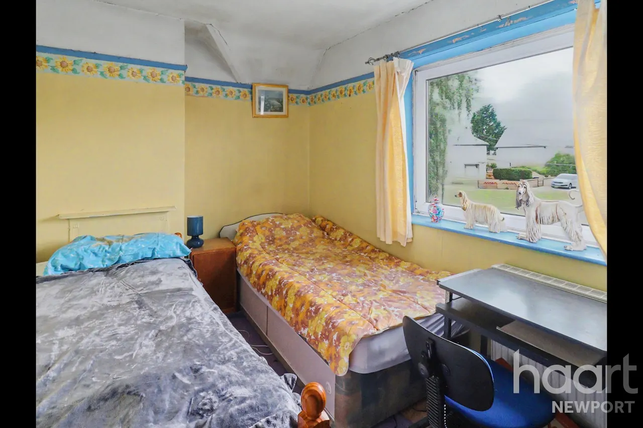 Rolls Avenue, Monmouth, NP25, photo 12
