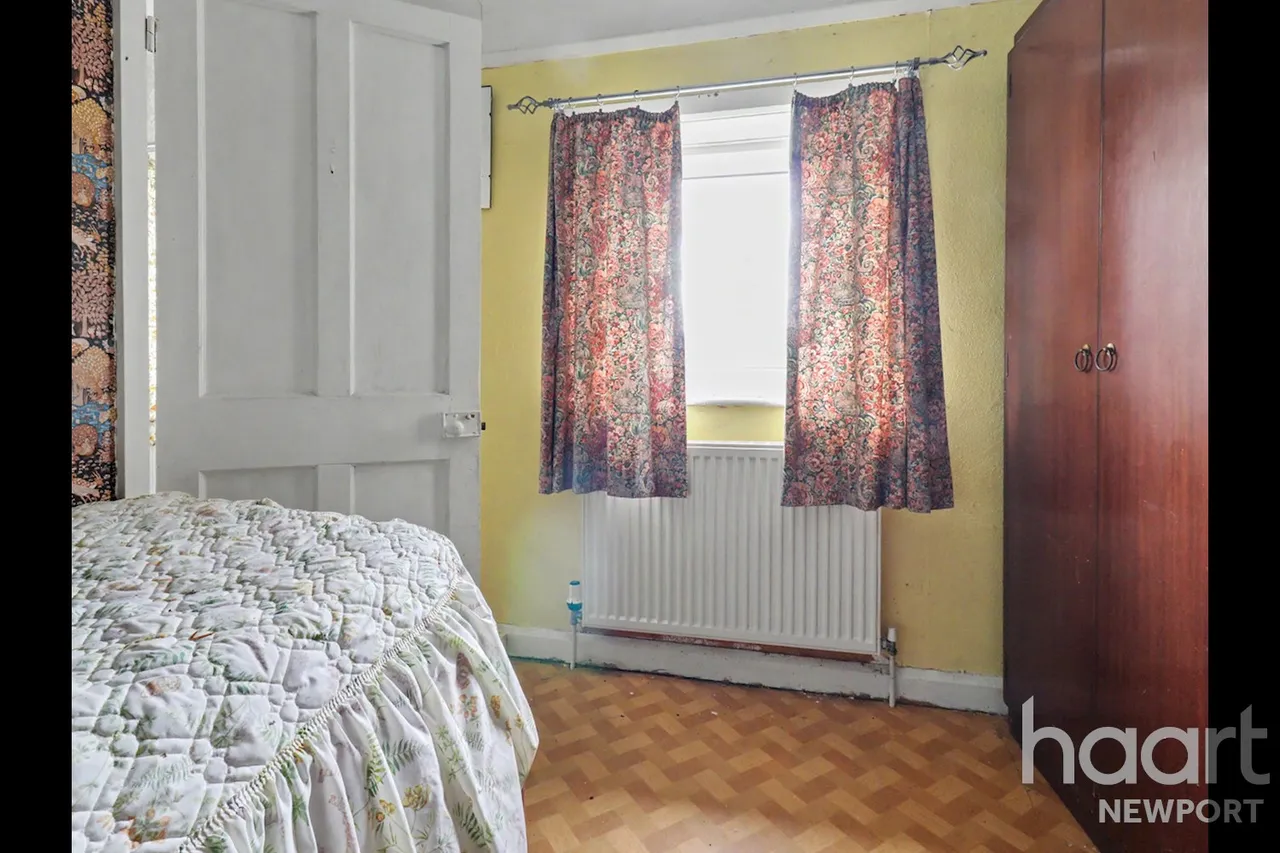 Rolls Avenue, Monmouth, NP25, photo 9