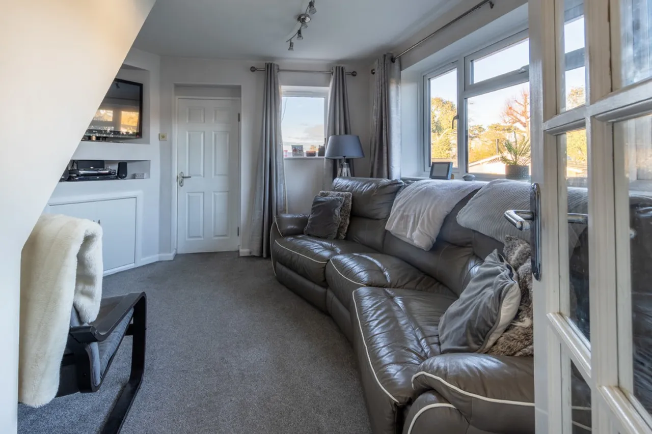 Arundel Drive, Worcester, photo 8