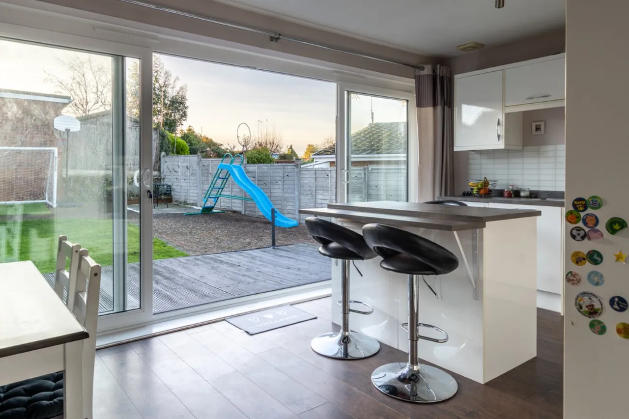 Arundel Drive, Worcester, photo 6