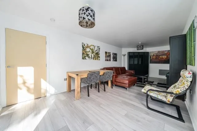 Providence Place, Maidenhead, SL6, photo 6