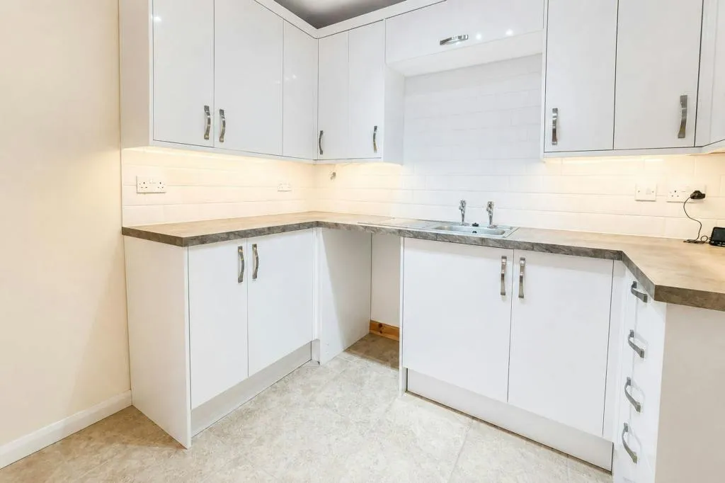 Ashley Court, Hatfield, AL10, photo 6