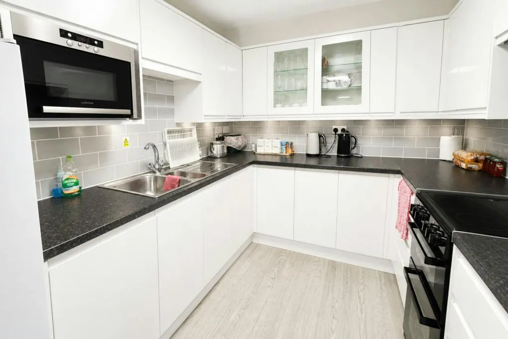 Ashley Court, Hatfield, AL10, photo 13