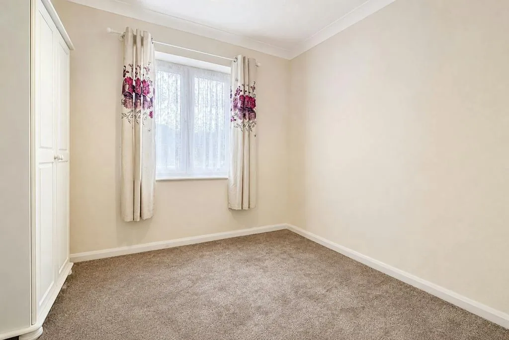 Ashley Court, Hatfield, AL10, photo 5