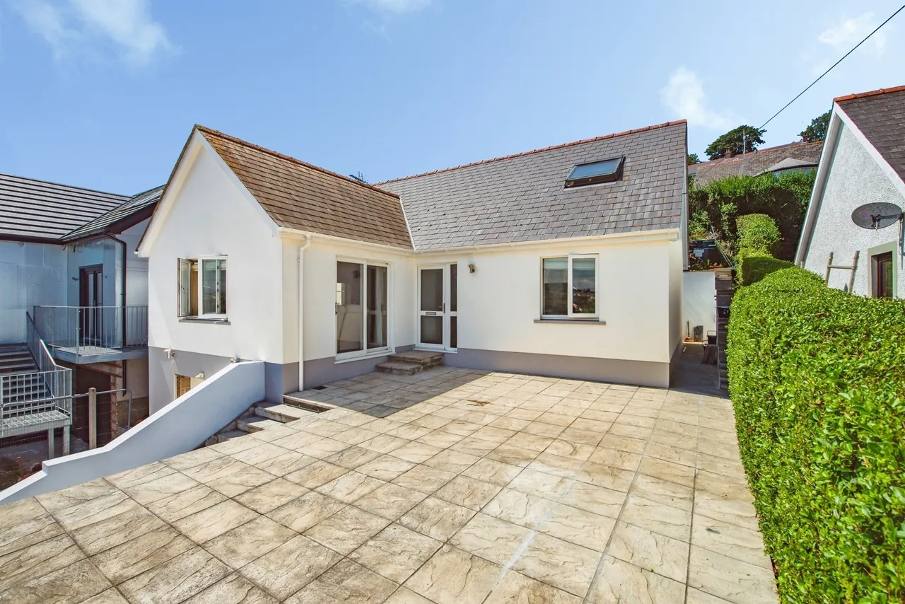 Church Road, Goodwick, SA64, photo 11