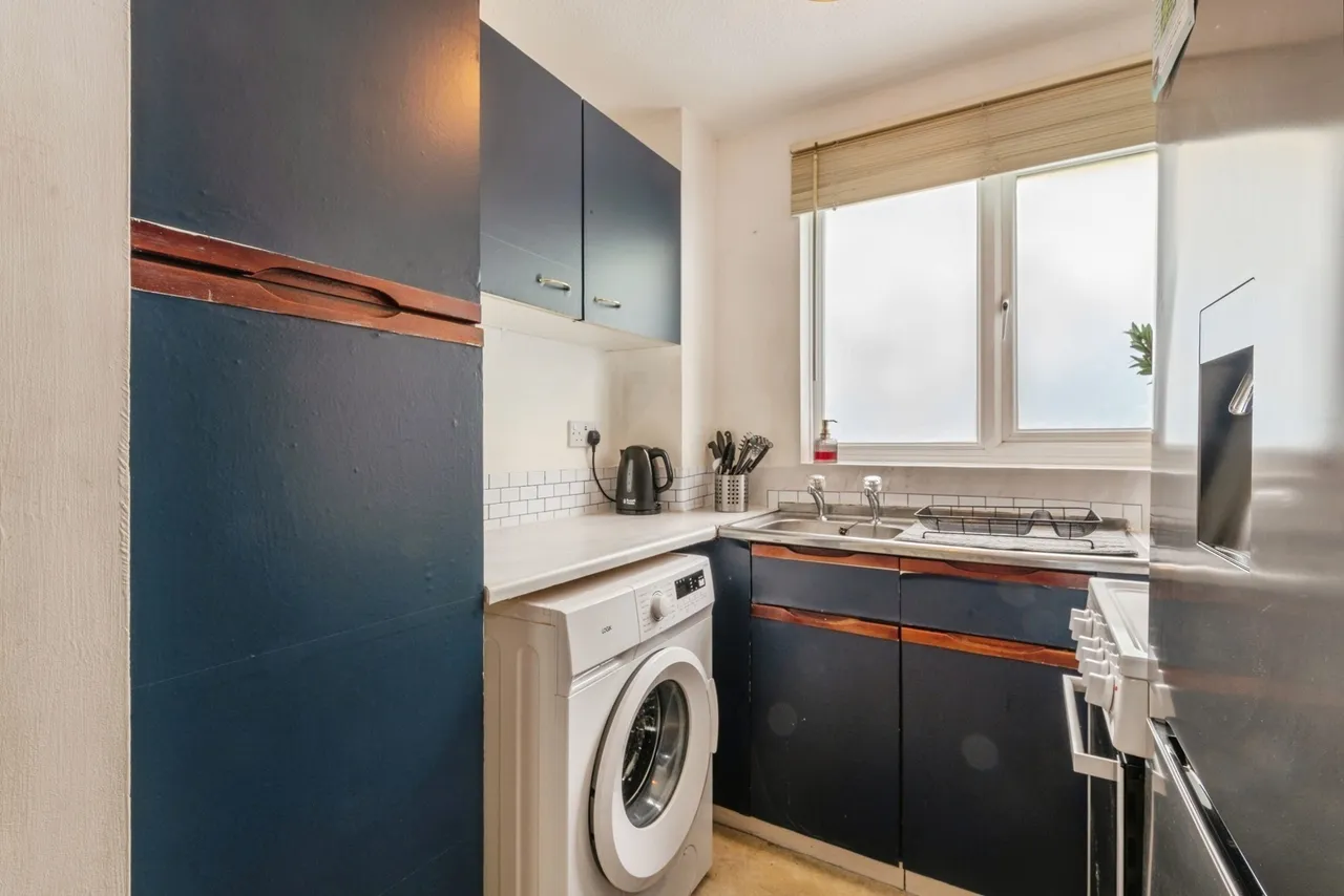 Allington Close, Taunton, TA1, photo 7