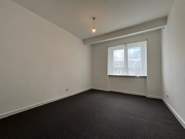 Calder Street, Govanhill, G42 7NU, photo 5