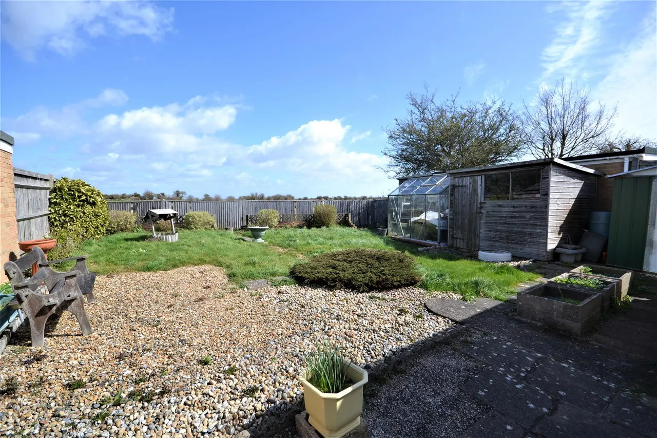 Tolkien Road, Eastbourne, East Sussex, BN23 7AQ, photo 2