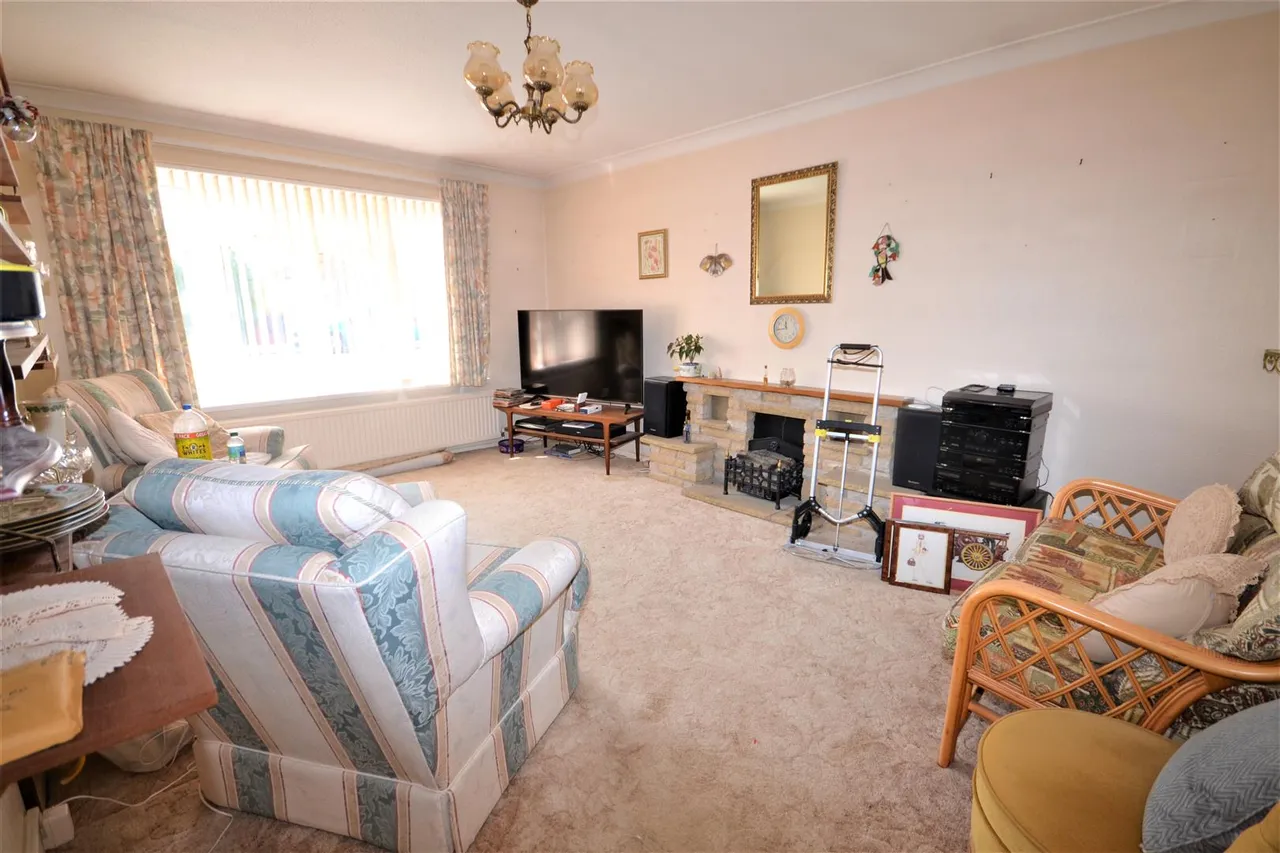 Tolkien Road, Eastbourne, East Sussex, BN23 7AQ, photo 4