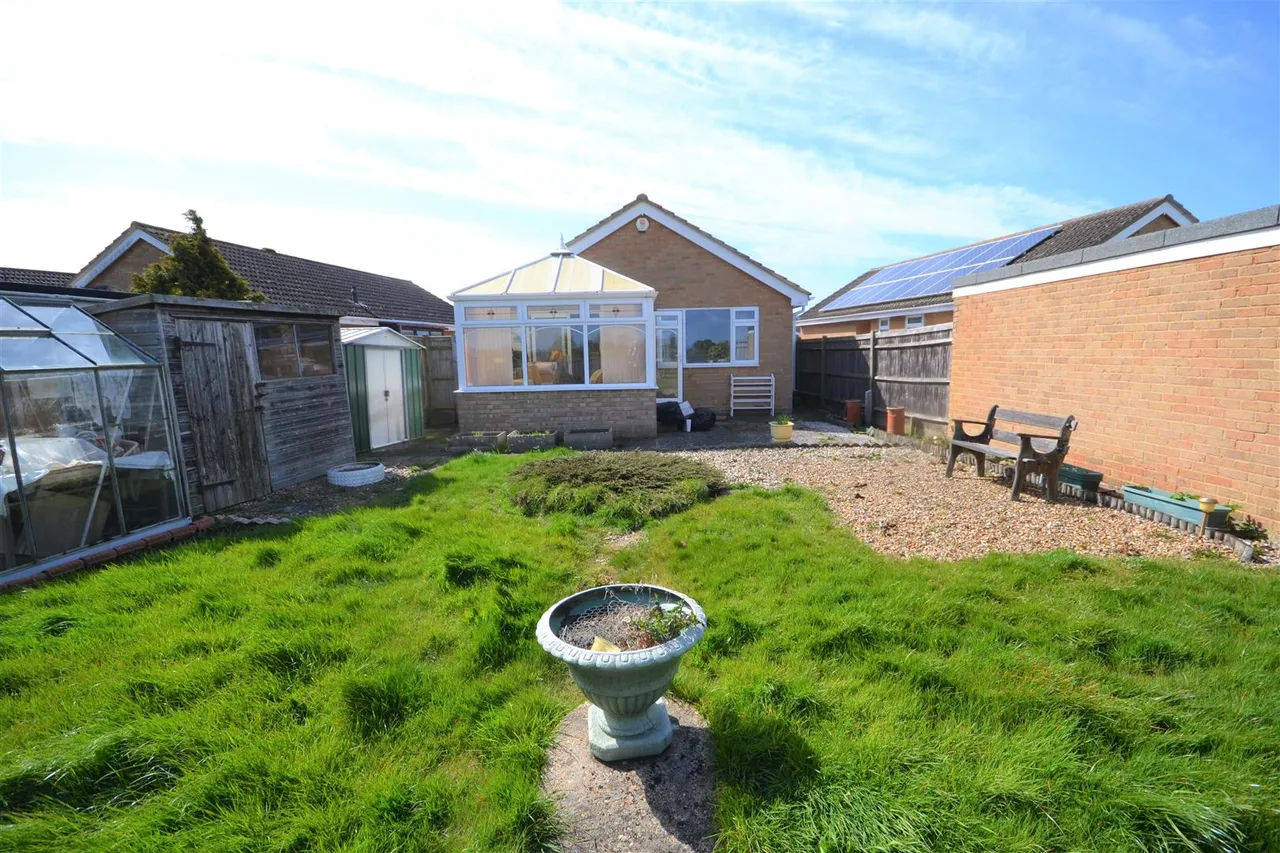 Tolkien Road, Eastbourne, East Sussex, BN23 7AQ, photo 10