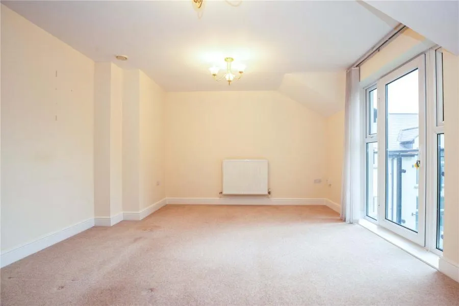 Cherry Orchard Road, Lisvane, CF14, photo 5