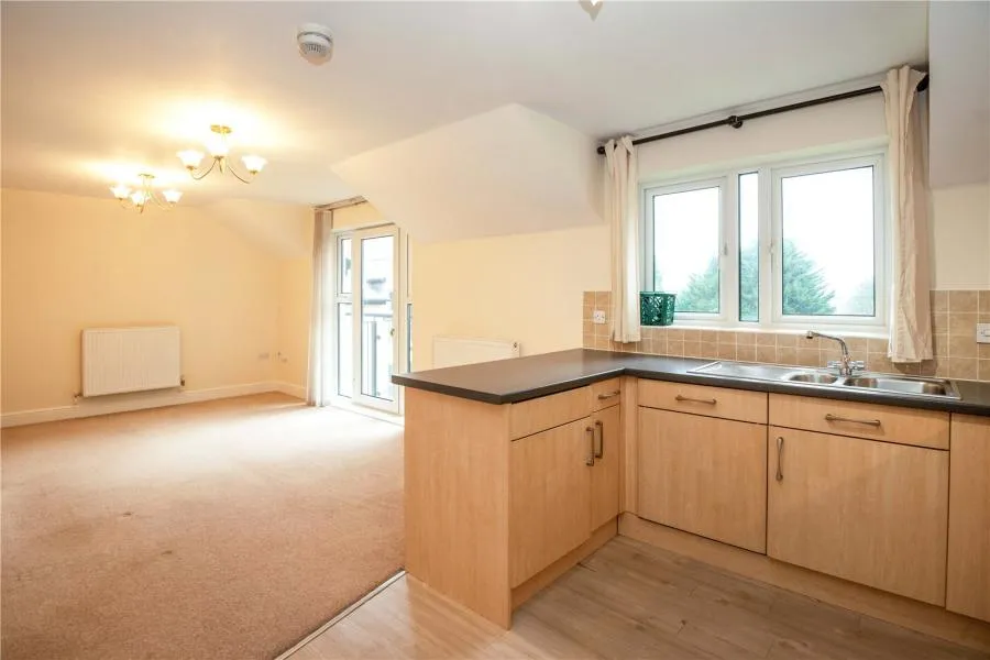 Cherry Orchard Road, Lisvane, CF14, photo 4