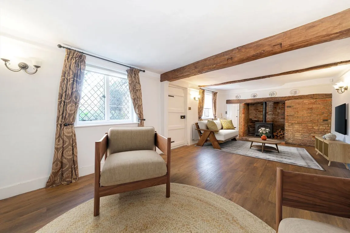 Village Road, Thorpe, TW20, photo 2
