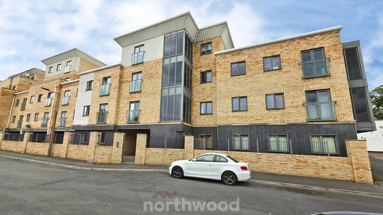 2 bed flat to rent, Low Road, Balby, DN4