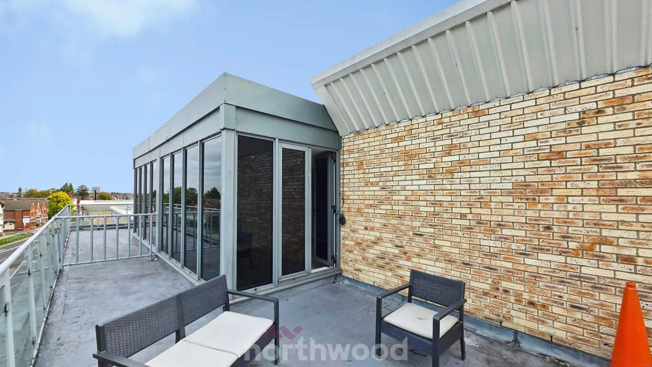 Low Road, Balby, DN4, photo 15