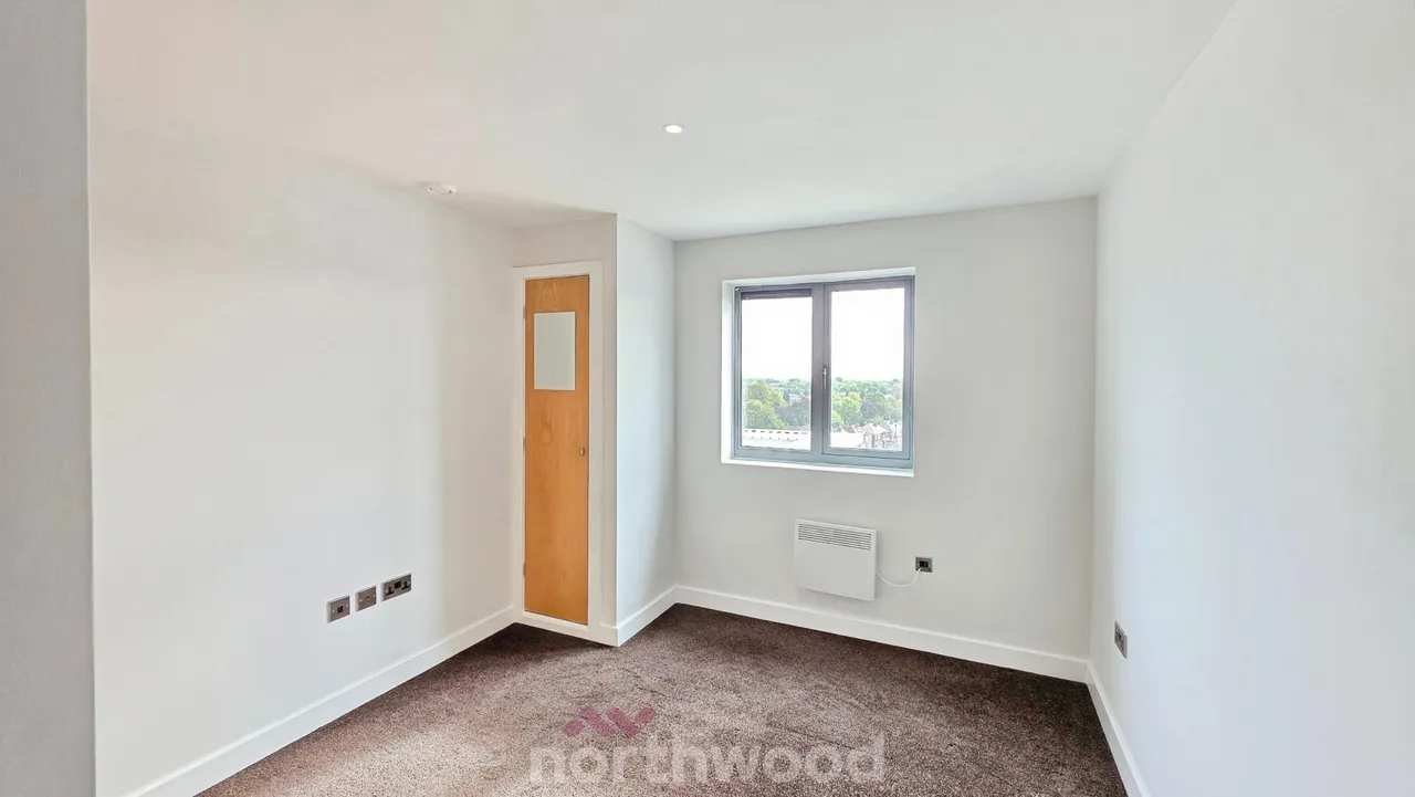 Low Road, Balby, DN4, photo 12