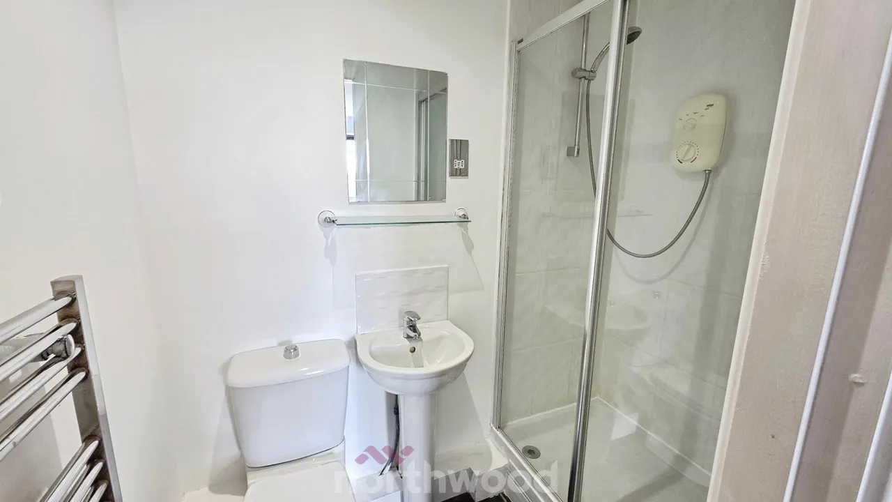 Low Road, Balby, DN4, photo 14