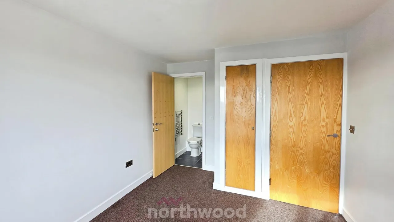 Low Road, Balby, DN4, photo 9
