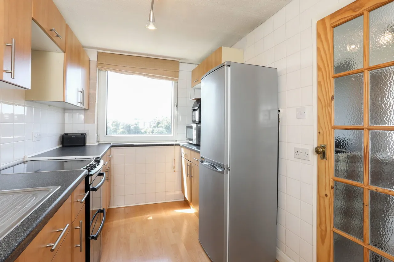 Collingwood Court, Collingwood Rise, Folkestone, Kent, CT20, photo 4