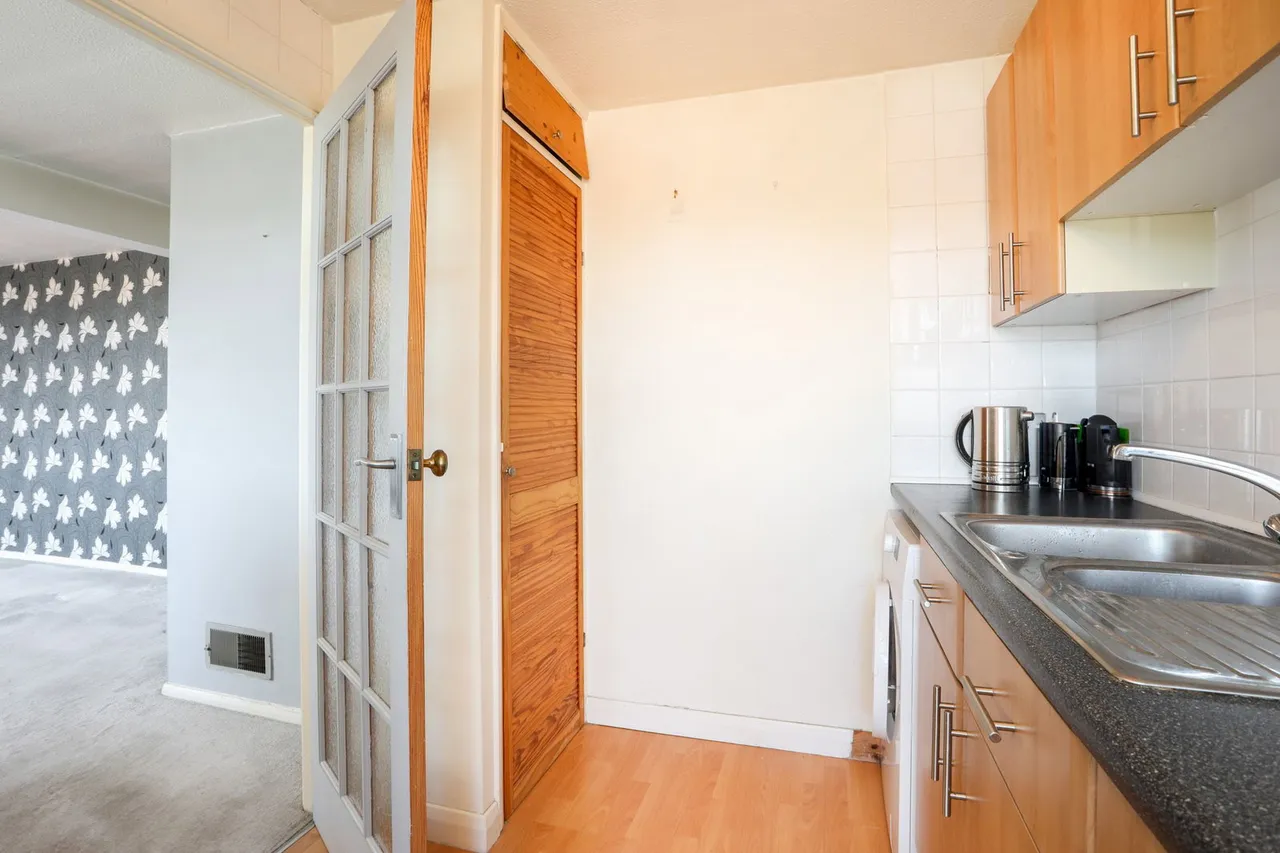 Collingwood Court, Collingwood Rise, Folkestone, Kent, CT20, photo 5