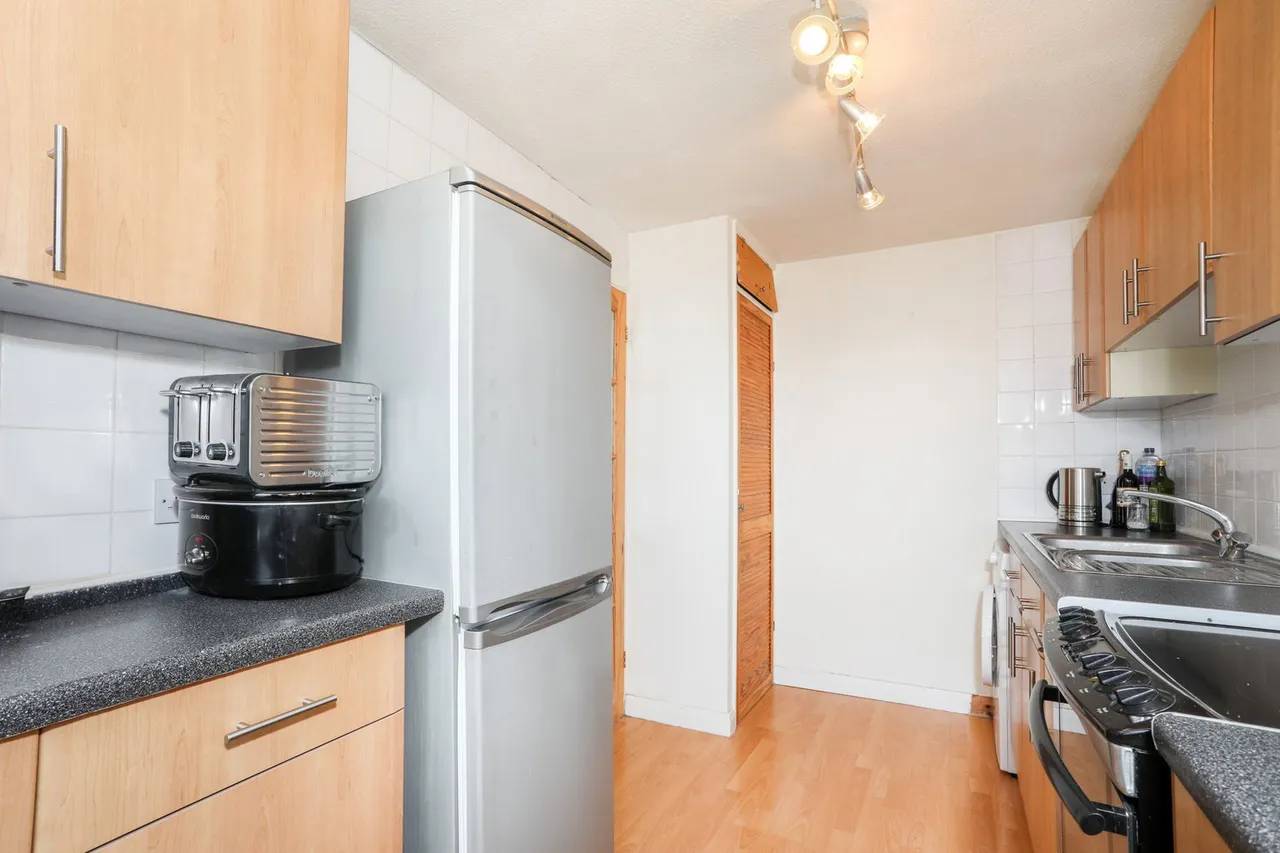 Collingwood Court, Collingwood Rise, Folkestone, Kent, CT20, photo 3